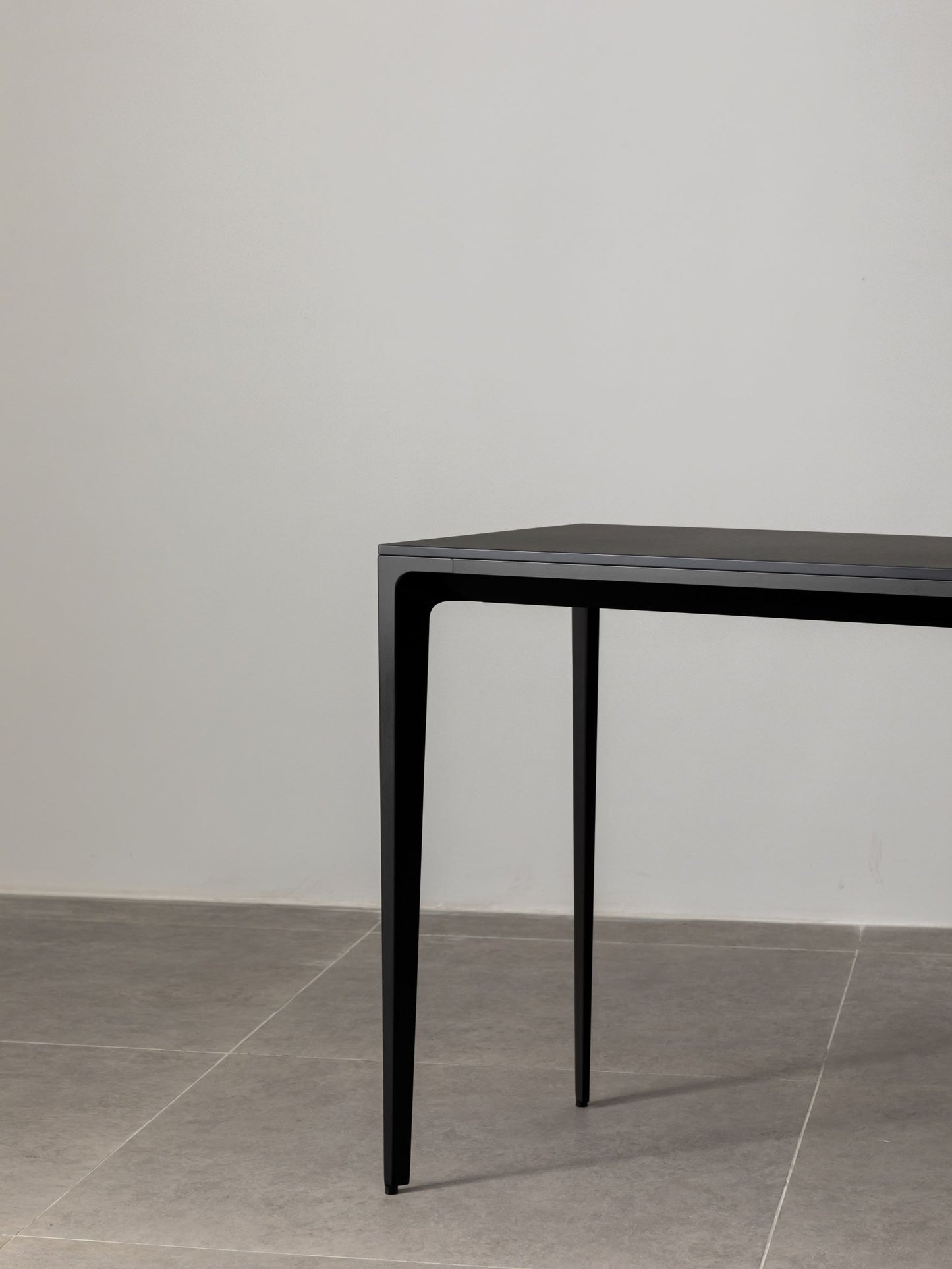 Innovation S - Minimalist Premium Porcelain Console Table / Study Desk - Black / Black frame